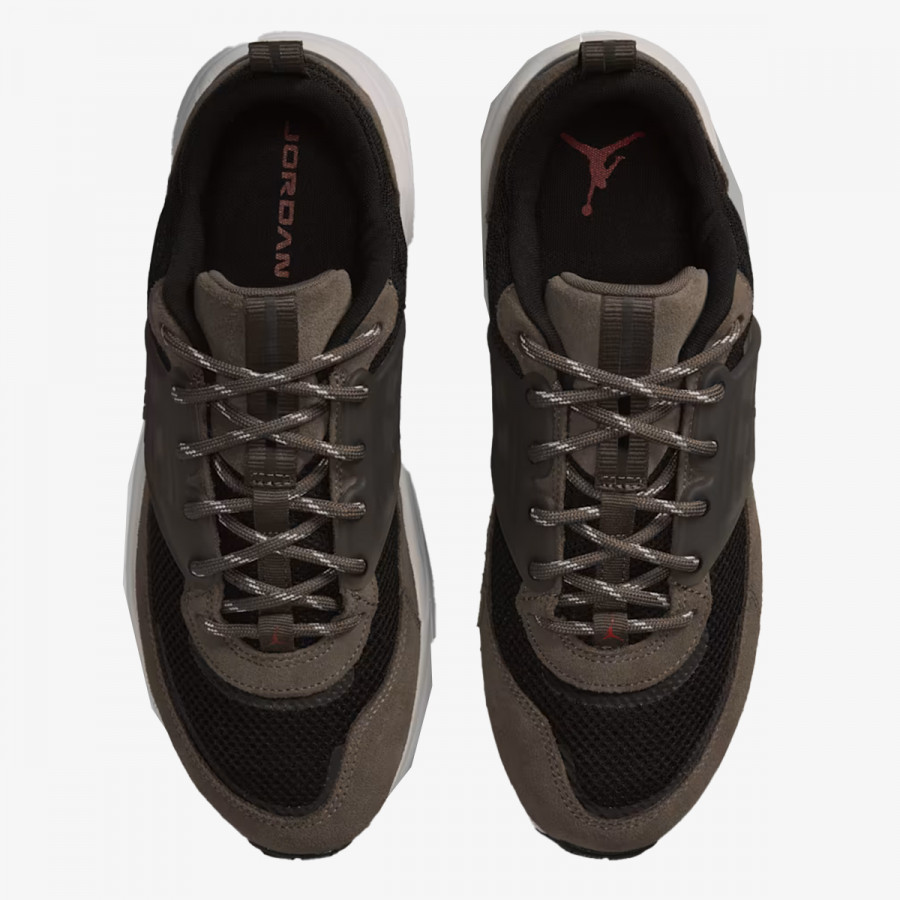 JORDAN Спортни обувки JORDAN TRUNNER O/S 
