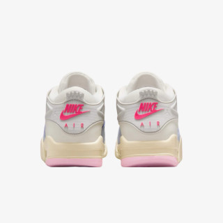 NIKE Спортни обувки WMNS AIR JORDAN 4 RM ESTR 