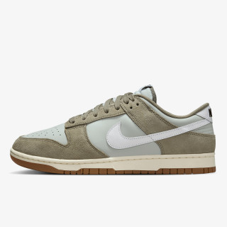 NIKE Спортни обувки NIKE DUNK LOW RETRO SE ESS+ 