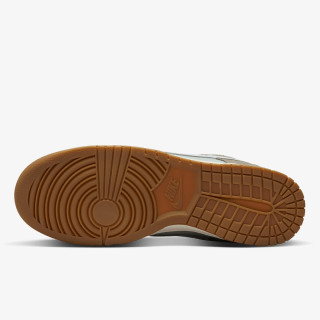 NIKE Спортни обувки NIKE DUNK LOW RETRO SE ESS+ 