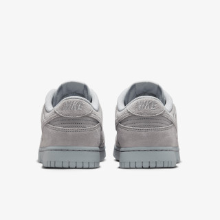 NIKE Спортни обувки NIKE DUNK LOW RETRO SE NUBUCK 