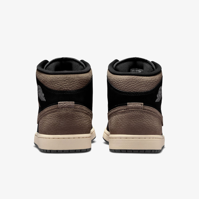 NIKE Спортни обувки AIR JORDAN 1 MID SE 