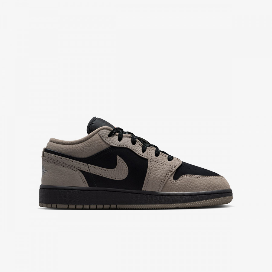 NIKE Спортни обувки AIR JORDAN 1 LOW SE (GS) 