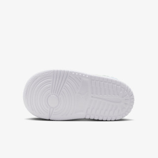 NIKE Спортни обувки JORDAN 1 LOW ALT SE FEM GT 