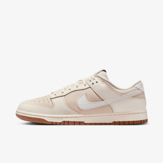 NIKE Спортни обувки NIKE DUNK LOW RETRO BTTYS CN 