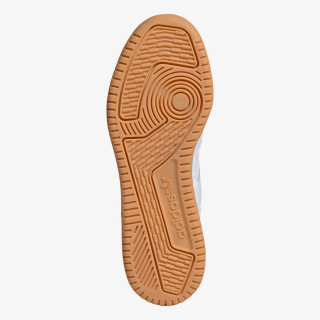 adidas Спортни обувки TITAN 