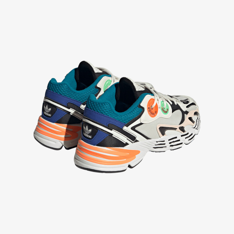 adidas Спортни обувки adidas ASTIR W 