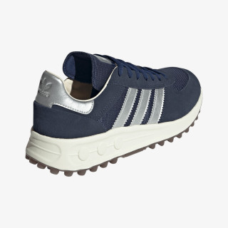 adidas Спортни обувки La trainer lux 