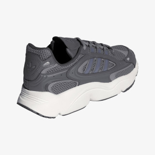 adidas Спортни обувки Ozmillen 