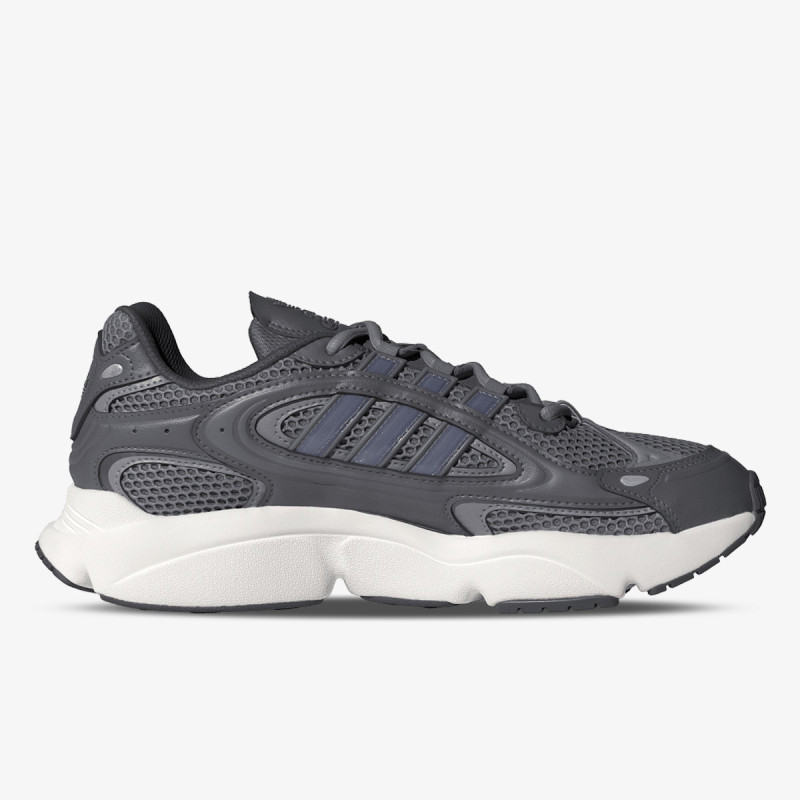 adidas Спортни обувки Ozmillen 