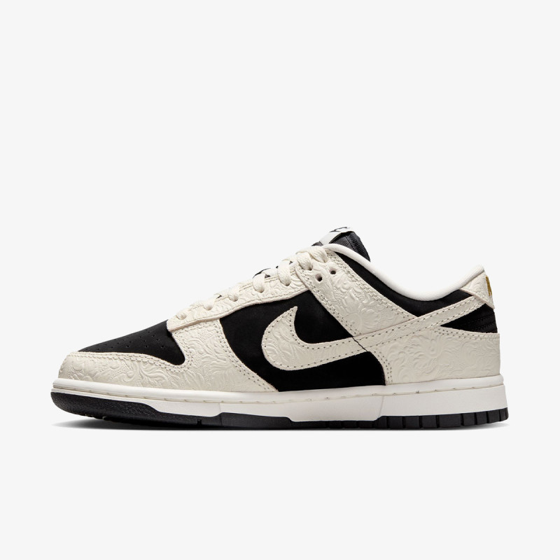 NIKE Спортни обувки WMNS NIKE DUNK LOW SE 