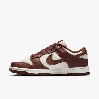 NIKE Спортни обувки WMNS NIKE DUNK LOW SE 