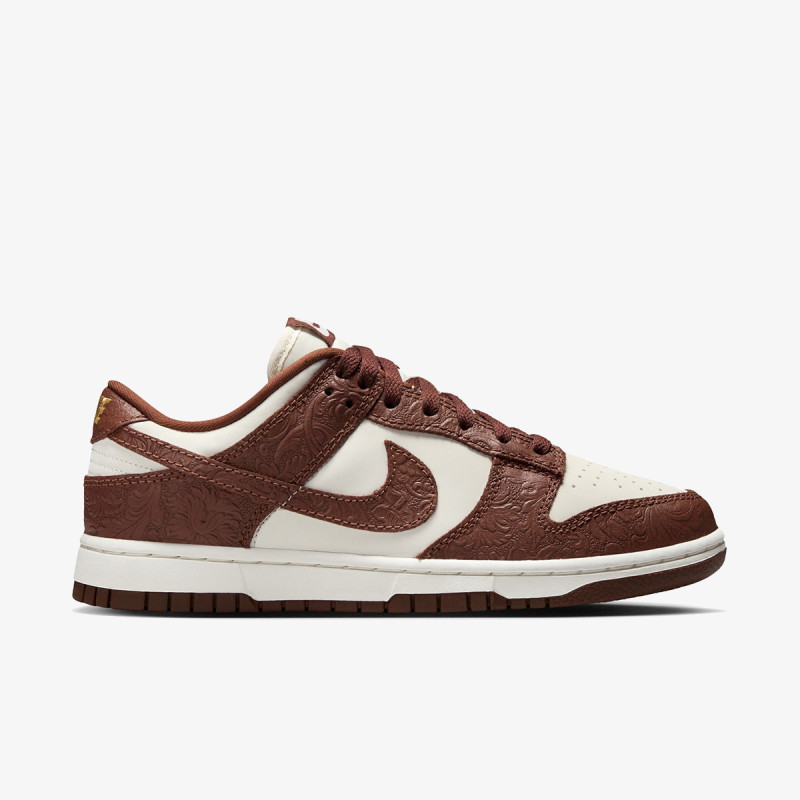 NIKE Спортни обувки WMNS NIKE DUNK LOW SE 