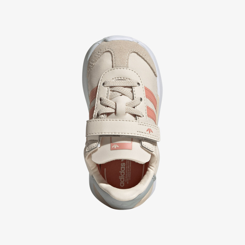 adidas Спортни обувки Country xlg 