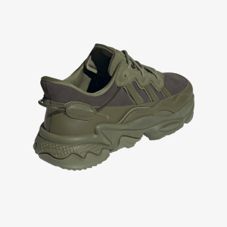 adidas Спортни обувки OZWEEGO 