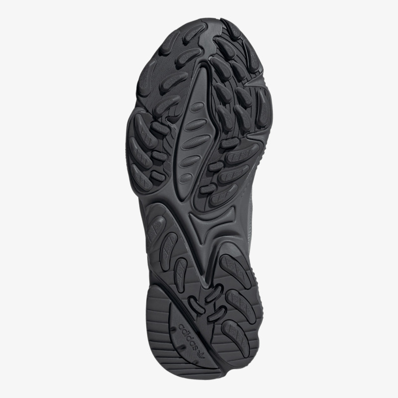 adidas Спортни обувки OZWEEGO TR 