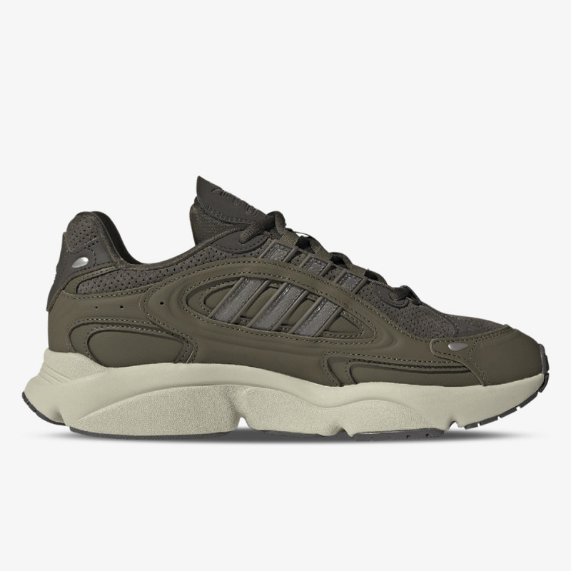 adidas Спортни обувки Ozmillen 