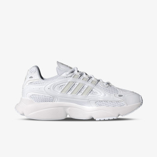 adidas Спортни обувки Ozmillen 