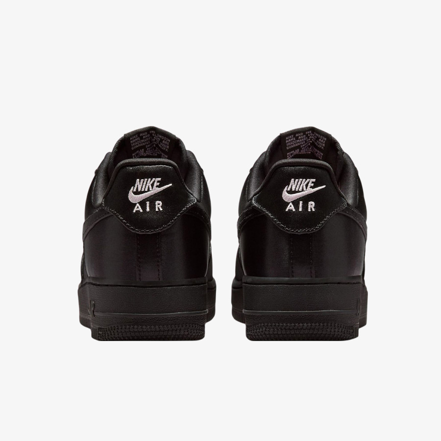 NIKE Спортни обувки WMNS AIR FORCE 1 '07 LV8 TRK3 