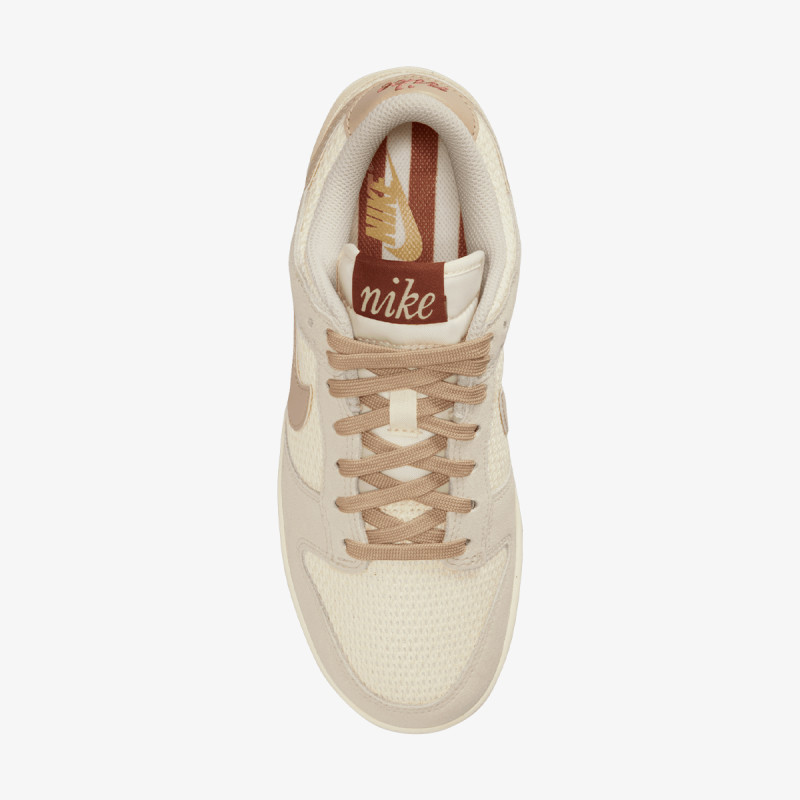 NIKE Спортни обувки W NIKE DUNK LOW SE 