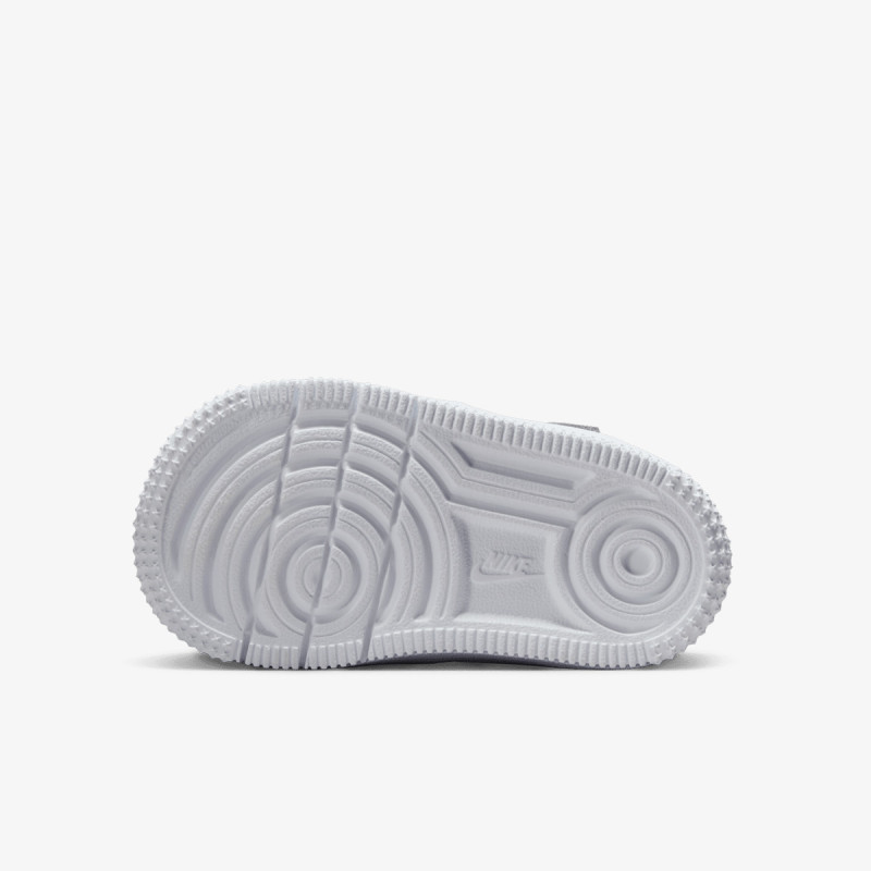 NIKE Спортни обувки Force 1 