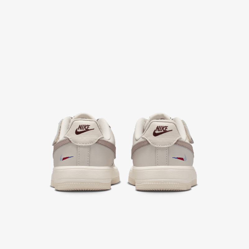 NIKE Спортни обувки Force 1 