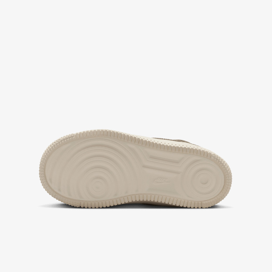 NIKE Спортни обувки Force 1 
