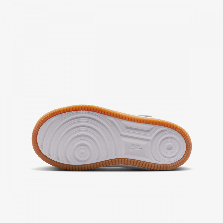 NIKE Спортни обувки Force 1 