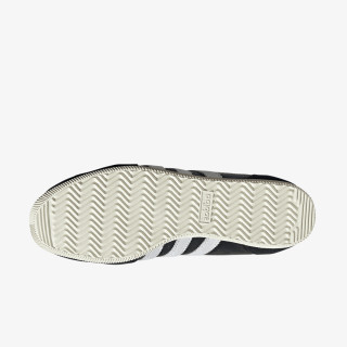 adidas Спортни обувки Japan 