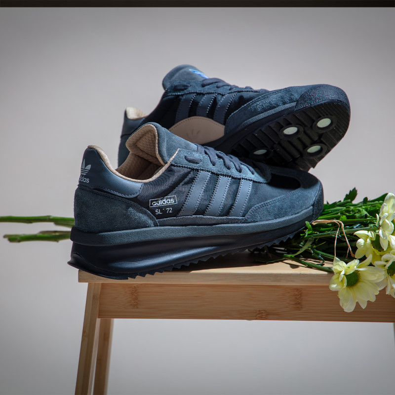 adidas Спортни обувки SL 72 