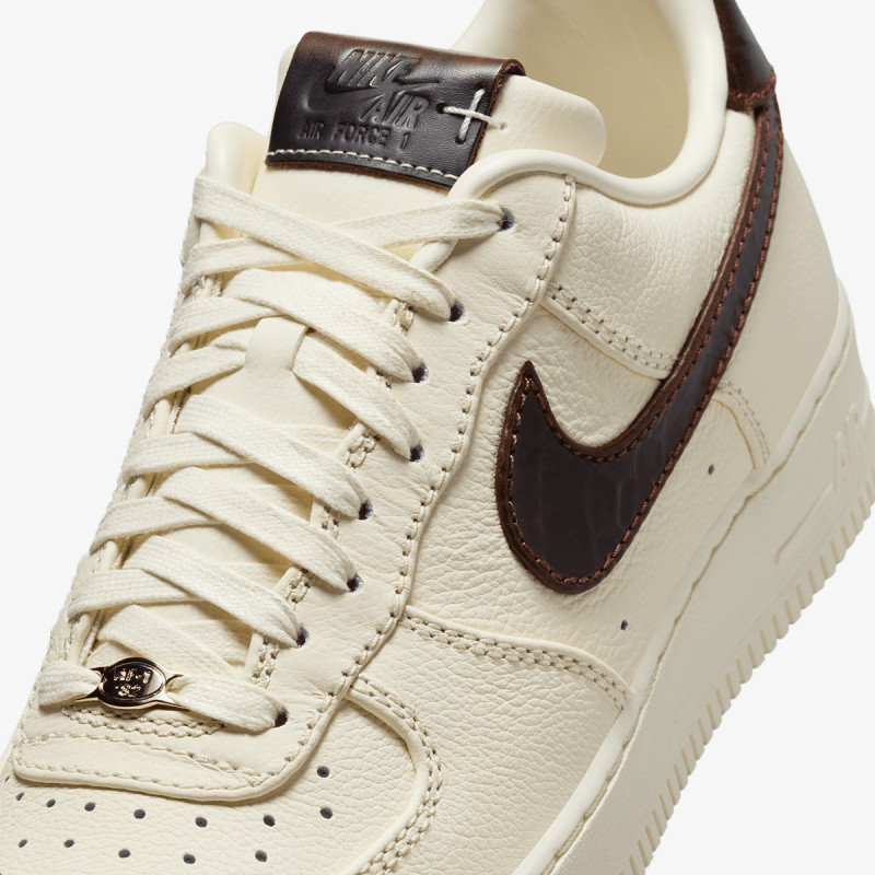 NIKE Спортни обувки AIR FORCE 1 '07 