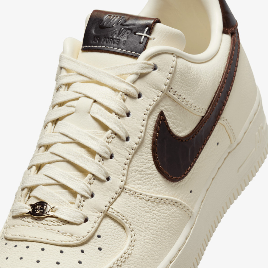 NIKE Спортни обувки AIR FORCE 1 '07 