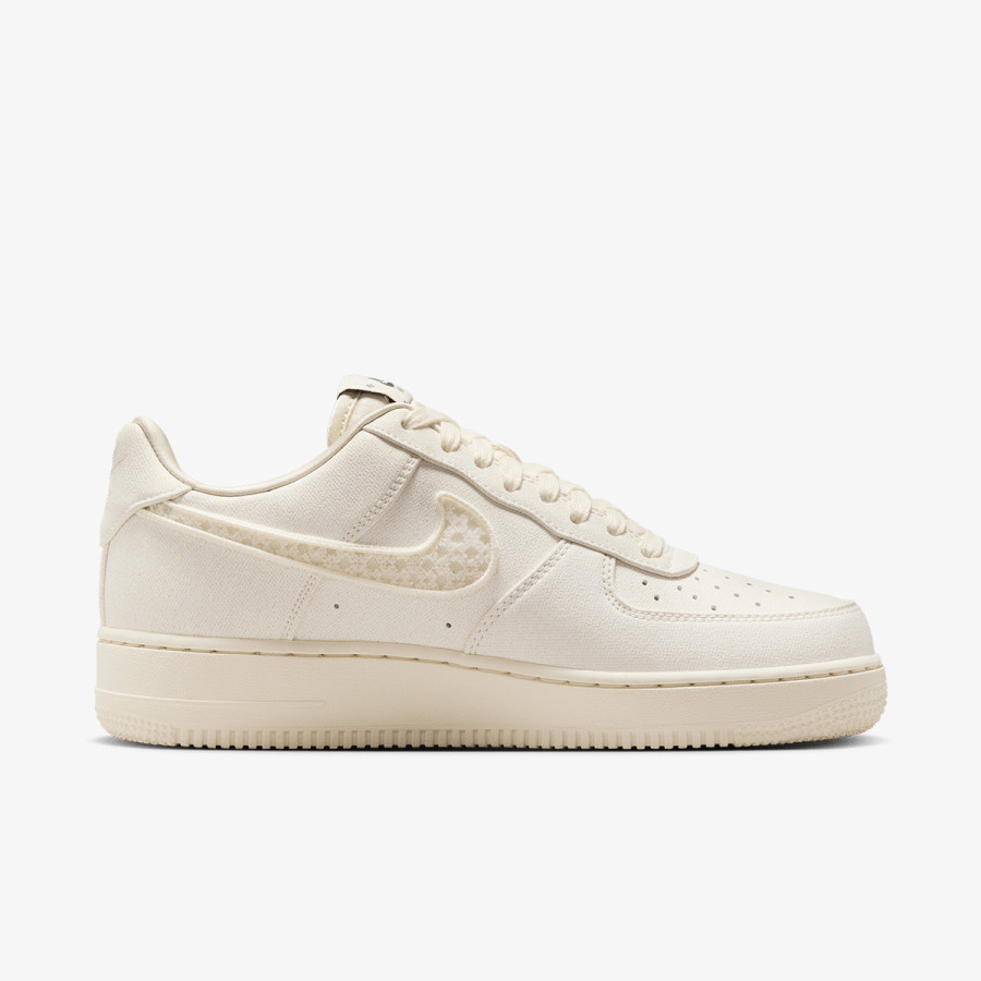 NIKE Спортни обувки WMNS AIR FORCE 1 '07 LX CN 