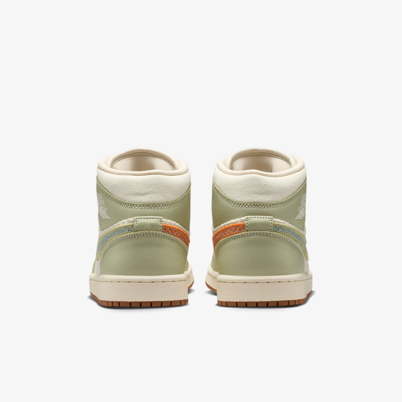 NIKE Спортни обувки WMNS AIR JORDAN 1 MID SE 