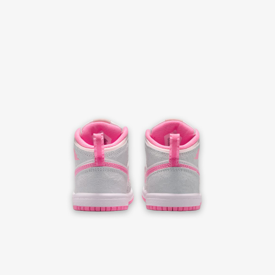NIKE Спортни обувки JORDAN 1 MID SE FEM GT 