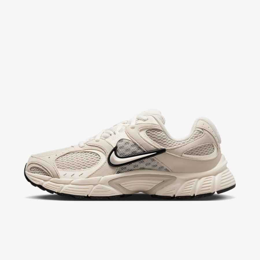 NIKE Спортни обувки W NIKE V5 RNR 