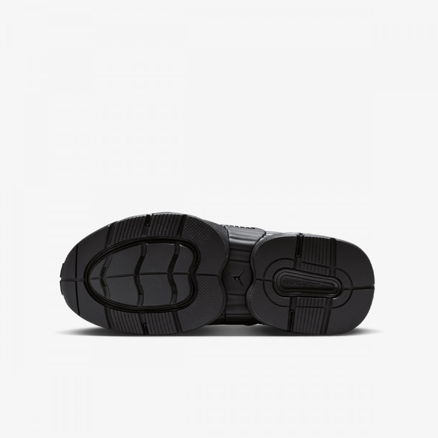 NIKE Спортни обувки Jordan Trunner 