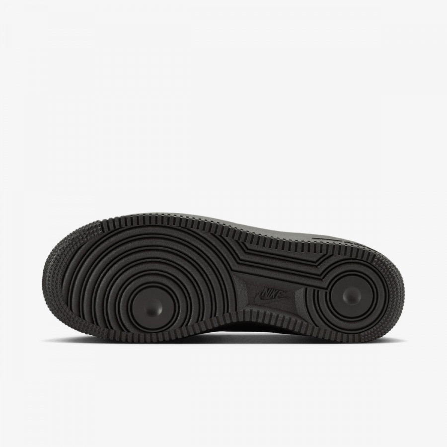 NIKE Спортни обувки W NIKE AIR FORCE 1 LO SR 