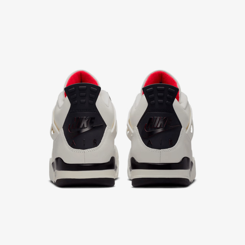 NIKE Спортни обувки AIR JORDAN 4 RETRO OG FC 