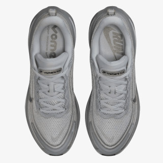 NIKE Спортни обувки NIKE VOMERO PLUS AS 