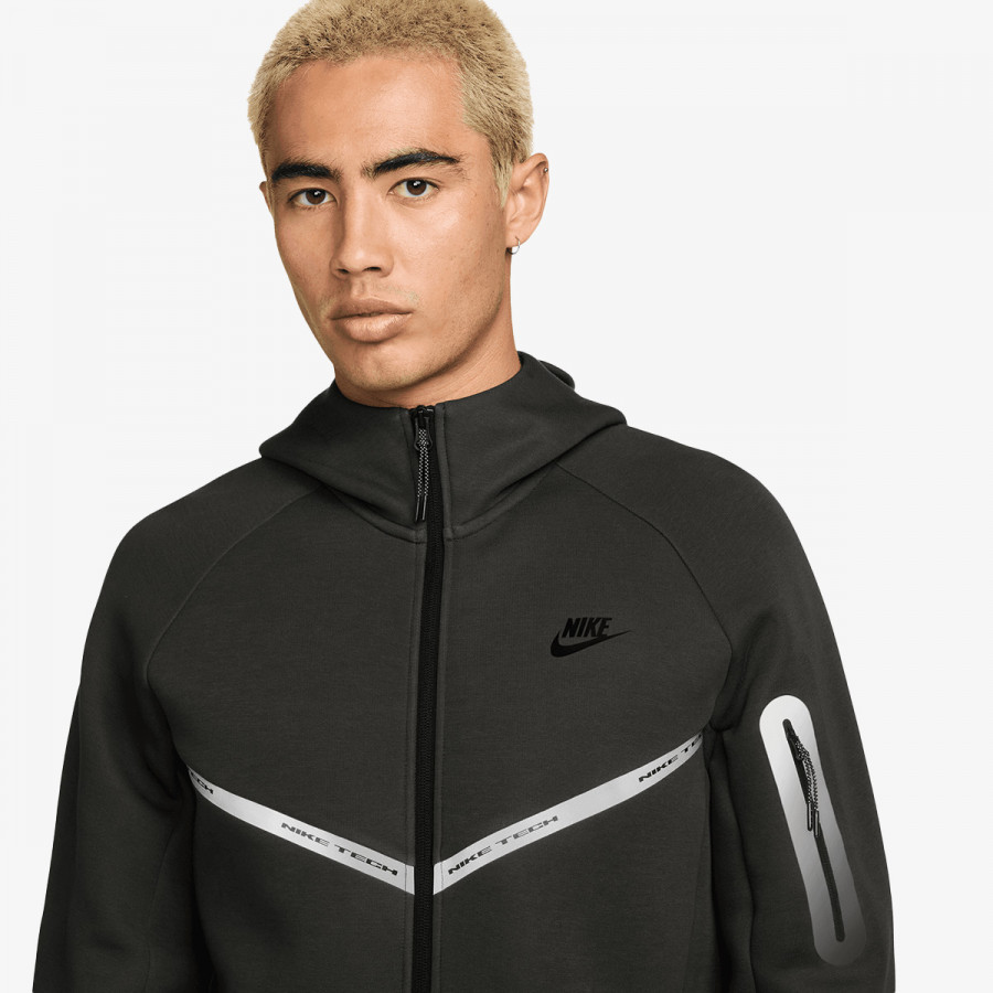 NIKE Суитшърт Tech 