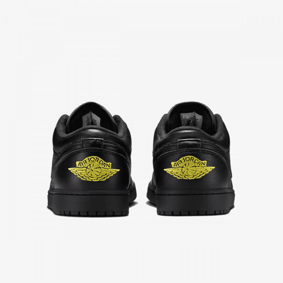 NIKE Спортни обувки Air Jordan 1 SE 