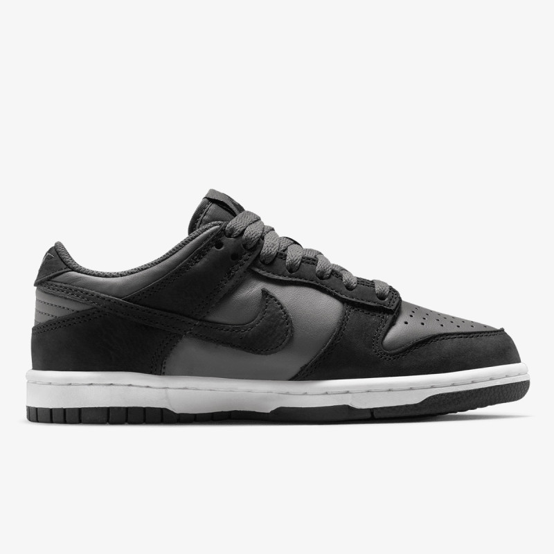 NIKE Спортни обувки NIKE DUNK LOW SE (GS) 