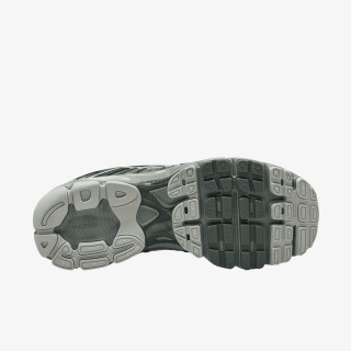 NIKE Спортни обувки W NIKE AIR MAX MOTO 2K SE 