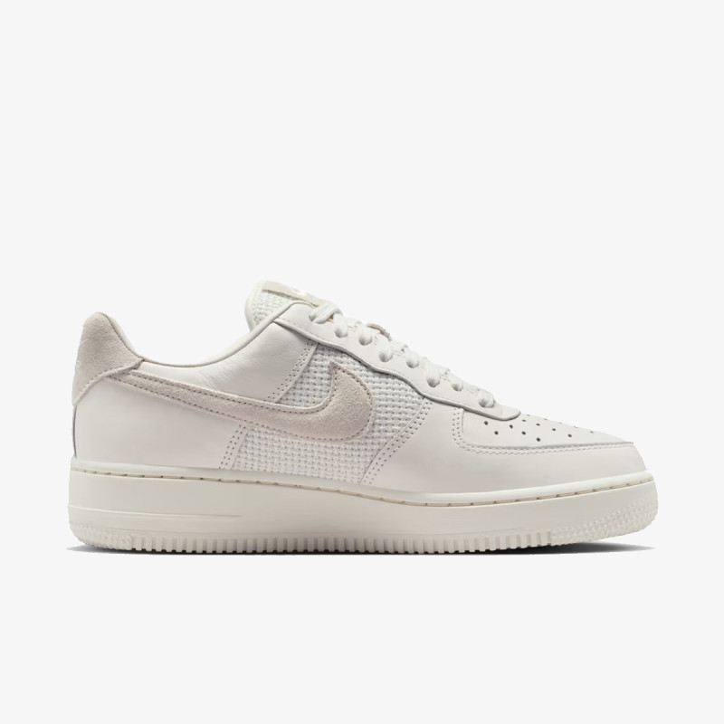 NIKE Спортни обувки WMNS AIR FORCE 1 '07 SIB 