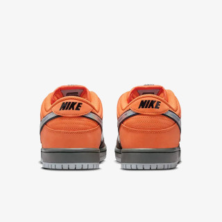 NIKE Спортни обувки NIKE SB DUNK LOW PRO MUNI 