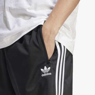 adidas Къси панталони Fbird 
