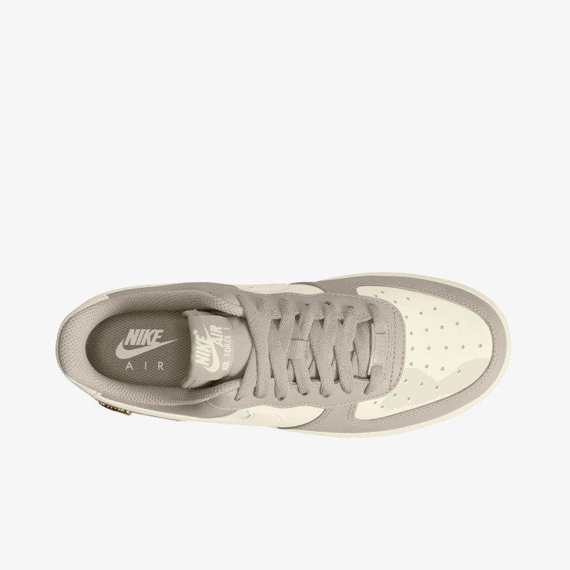 NIKE Спортни обувки W AIR FORCE 1 '07 LOW CRSNT 