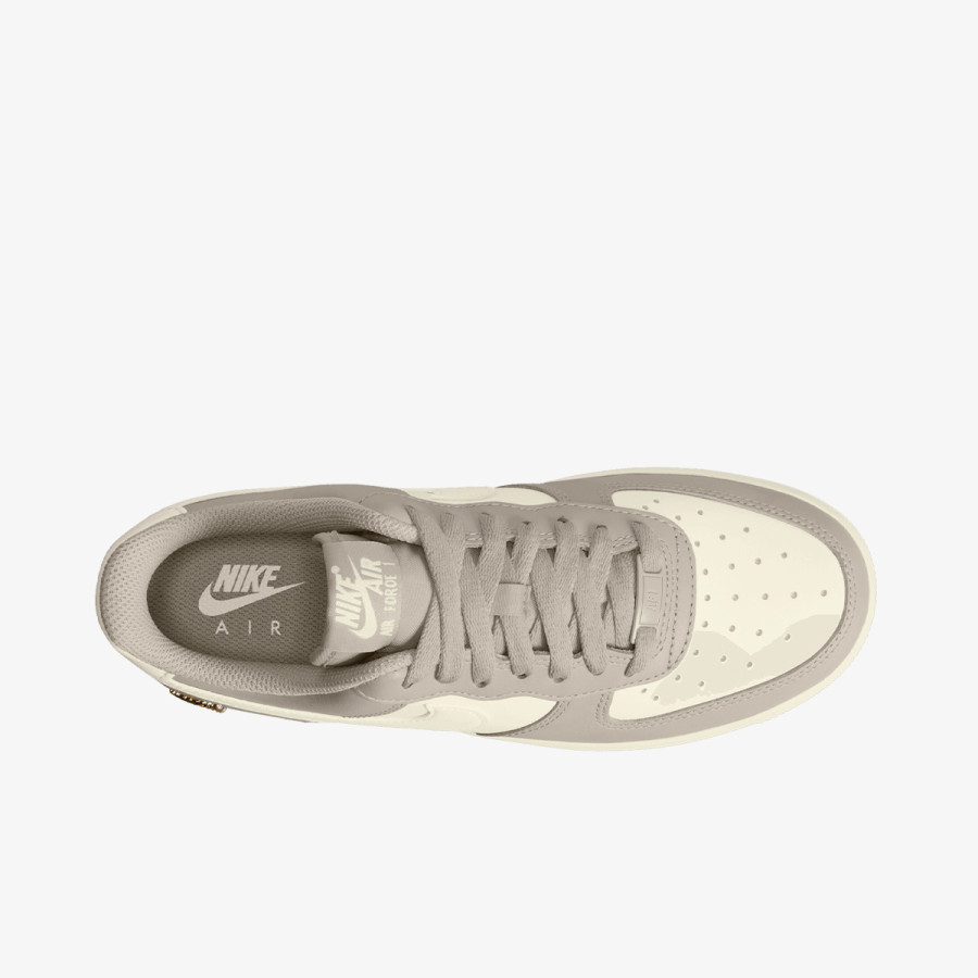 NIKE Спортни обувки W AIR FORCE 1 '07 LOW CRSNT 