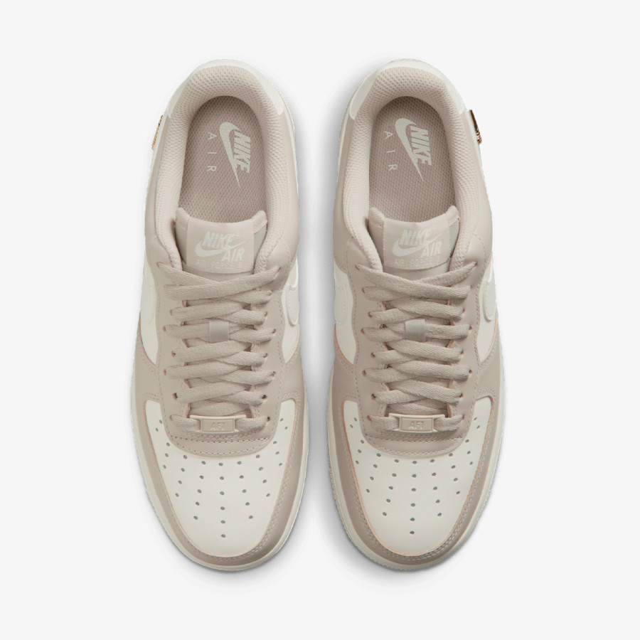 NIKE Спортни обувки W AIR FORCE 1 '07 LOW CRSNT 